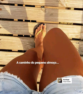 Mónica Jardim feet photo 9