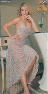 Mónica Martínez feet photo 3
