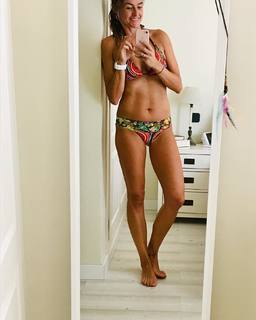 Mónica Martínez feet photo 18
