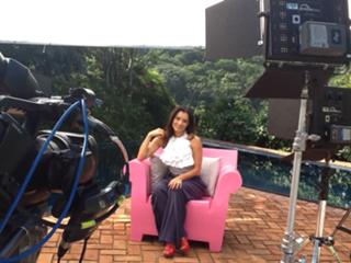 Mônica Carvalho feet photo 16