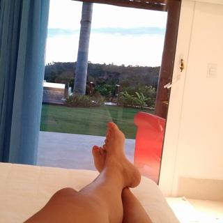 Mônica Carvalho feet photo 11