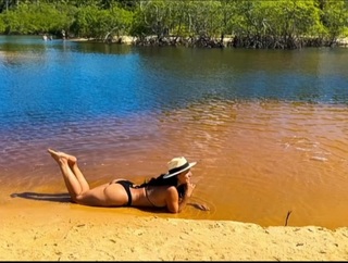 Mônica Carvalho feet photo 10