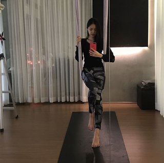 Na-Eun Son feet photo 13