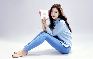 Na-Eun Son feet photo 20