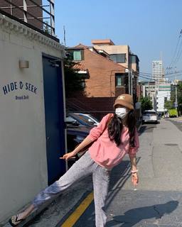 Na-Eun Son feet photo 6