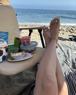Na-Eun Son feet photo 2