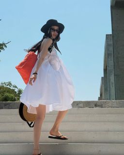 Na-Eun Son feet photo 15