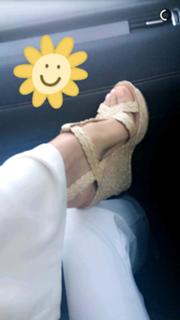 Nabilla Benattia feet photo thumbnail
