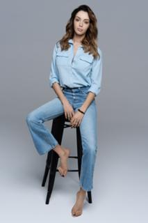 Nabilla Benattia feet photo thumbnail