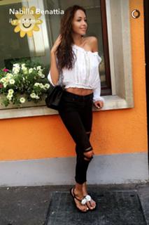 Nabilla Benattia feet photo thumbnail