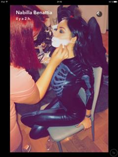 Nabilla Benattia feet photo thumbnail