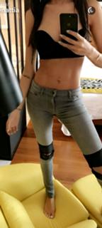 Nabilla Benattia feet photo thumbnail