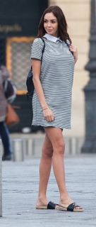 Nabilla Benattia feet photo thumbnail