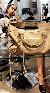 Nabilla Benattia feet photo thumbnail