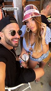 Nabilla Benattia feet photo thumbnail