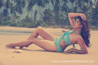 Nadeesha Hemamali feet photo 10