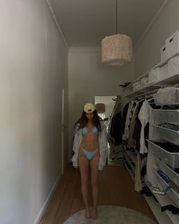 Nadezhda Dorofeeva feet photo thumbnail