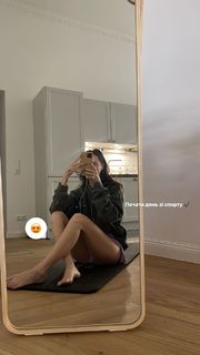 Nadezhda Dorofeeva feet photo thumbnail