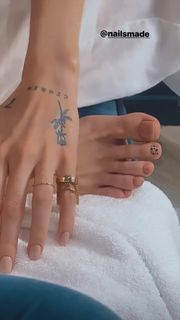 Nadezhda Dorofeeva feet photo thumbnail