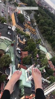 Nadezhda Tolokonnikova feet photo 9