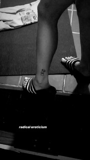 Nadezhda Tolokonnikova feet photo 20