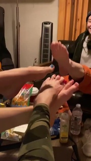 Nadezhda Tolokonnikova feet photo 17