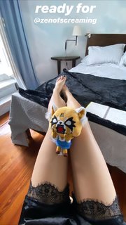 Nadezhda Tolokonnikova feet photo 15