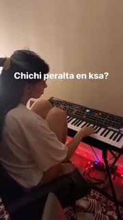 Nadezhda Tolokonnikova feet photo 1