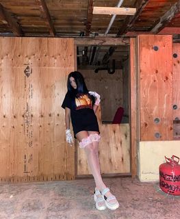 Nadezhda Tolokonnikova feet photo 11