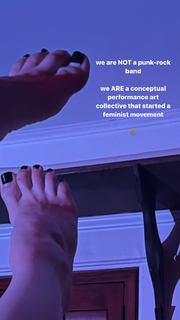Nadezhda Tolokonnikova feet photo 19