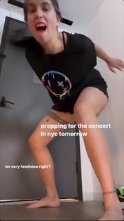 Nadezhda Tolokonnikova feet photo 12