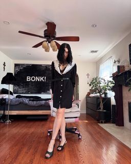 Nadezhda Tolokonnikova feet photo 4