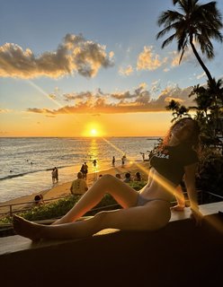 Nadia Amine feet photo thumbnail
