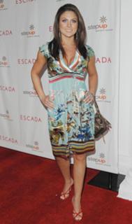 Nadia Bjorlin feet photo thumbnail
