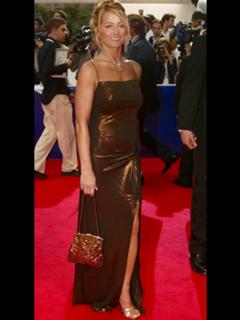 Nadia Comaneci feet photo thumbnail