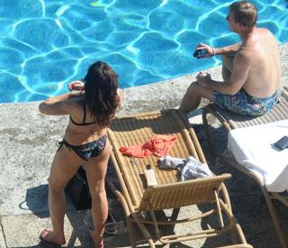 Nadia Comaneci feet photo thumbnail