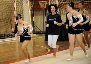 Nadia Comaneci feet photo thumbnail