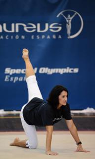 Nadia Comaneci feet photo thumbnail