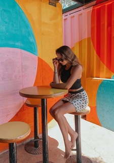 Nadia Dlugosz feet photo thumbnail