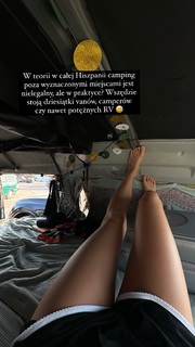Nadia Dlugosz feet photo thumbnail