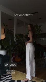 Nadia Dlugosz feet photo thumbnail