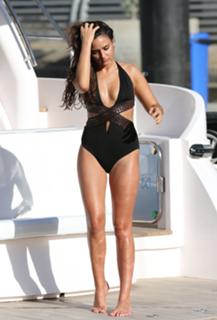 Nadia Forde feet photo 13