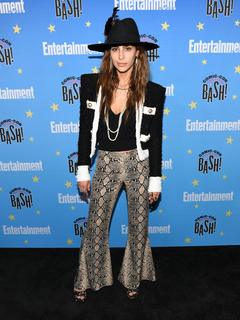 Nadia Hilker feet photo 11