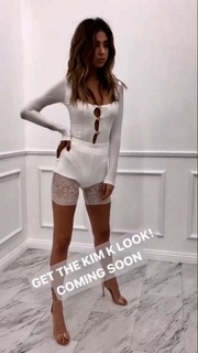 Nadia Mejia feet photo 9