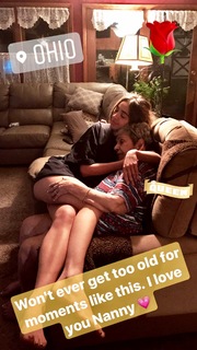 Nadia Mejia feet photo 7
