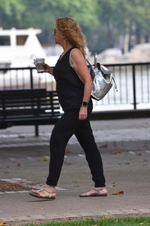 Nadia Sawalha feet photo 3