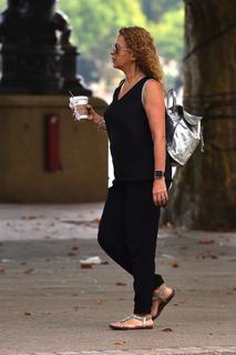 Nadia Sawalha feet photo 2