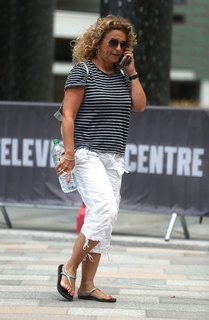 Nadia Sawalha feet photo 2