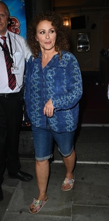 Nadia Sawalha feet photo 3