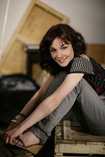 Nadia de Santiago feet photo 3